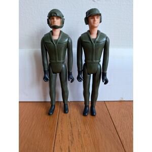Vintage 1982 GAY TOYS 5 & 1/2" ARMY PILOT ACTION FIGURE RARE VINTAGE Set Of 2